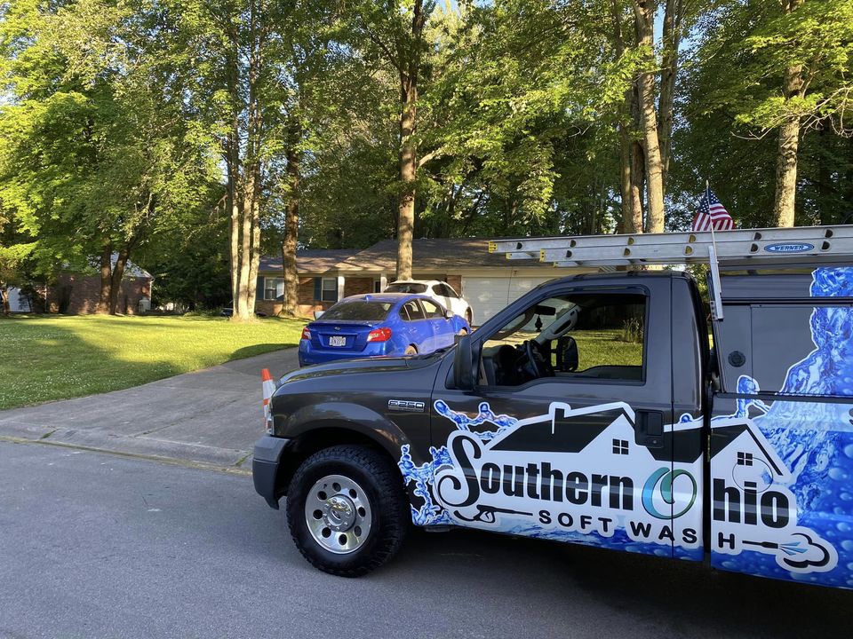 House and Roof Washing in Loveland, OH Image